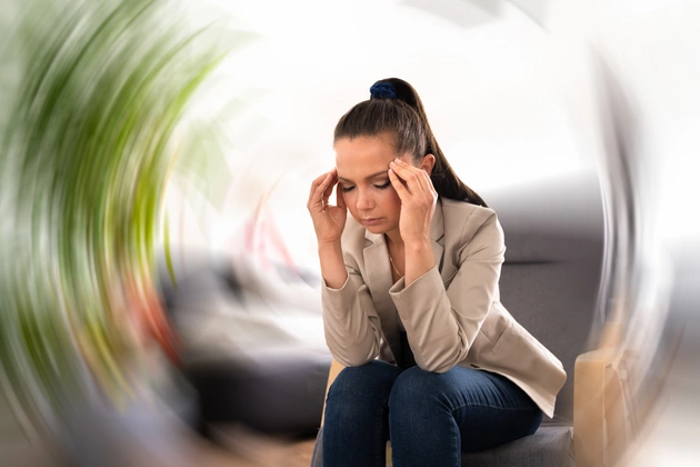 Vertigo Olduğunuzu Nasıl Anlarsınız? Evde Vertigo Tedavisi İçin İpuçları